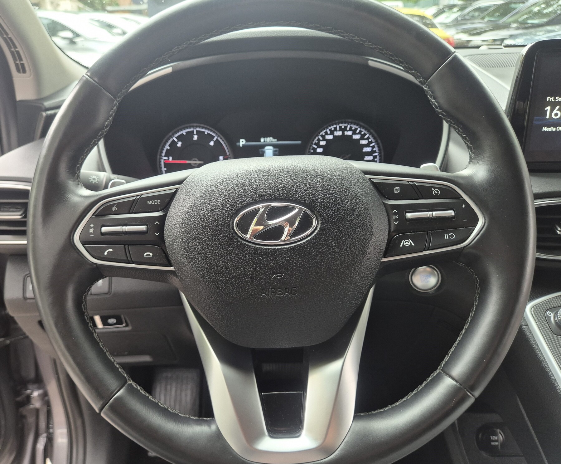 HYUNDAI NEW SANTAFE 2.2 cm3 4x4 Exclusive DIESEL №5060 10 HYUNDAI NEW SANTAFE 2.2 cm3 4×4 Exclusive DIESEL №5060