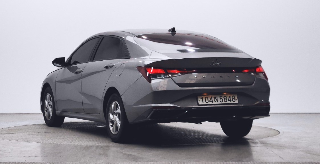 HYUNDAI AVANTE (CN7) 1.6 см3 Smart LPG Прогнозна цена 15000€ №0481 3 HYUNDAI AVANTE (CN7) 1.6 см3 Smart LPG Прогнозна цена 15000€ №0481