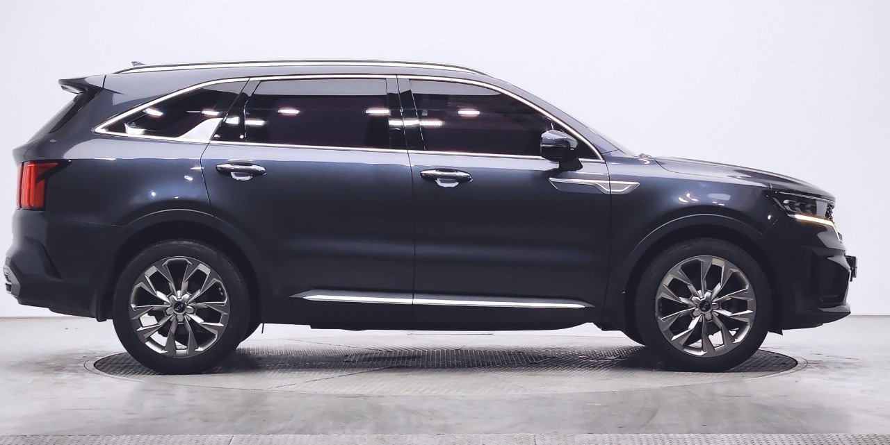 KIA SORENTO (MQ4) 2.2 cm3 4х2 Trendy DIESEL Прогнозна цена 22000€ №2203 6 KIA SORENTO (MQ4) 2.2 cm3 4х2 Trendy DIESEL Прогнозна цена 22000€ №2203